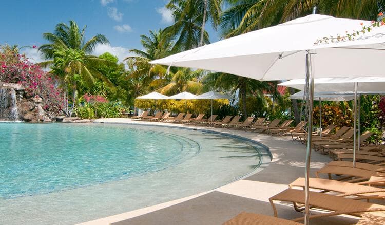 Resort Escapes: Up to 35% Off When You Stay Longer